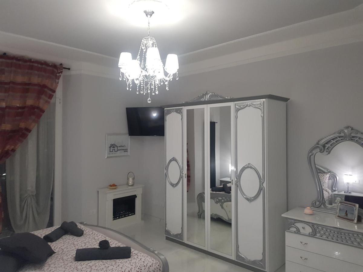 Black & White Ferienhaus *